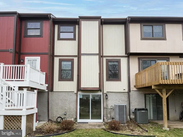 $315,000 | 21 Neves Court, Baltimore, MD 21234