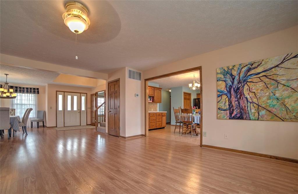 706 Timberview Avenue Springfield, OH 45502 - Photo 8 of 47