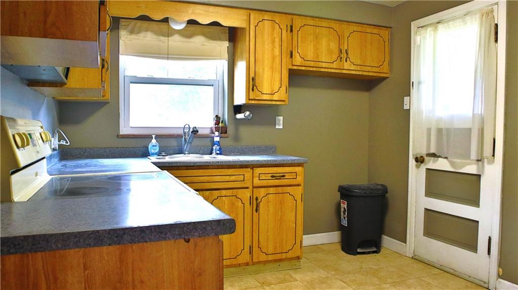 3428 Middletown Road Pittsburgh, PA 15204 - Photo 11 of 24 Gallery Image 11