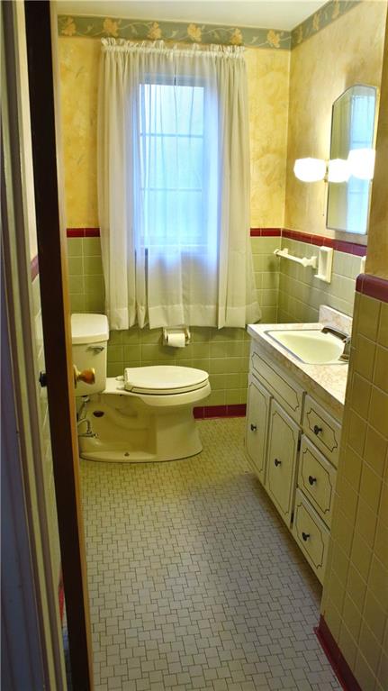 3428 Middletown Road Pittsburgh, PA 15204 - Photo 8 of 24 Gallery Image 8