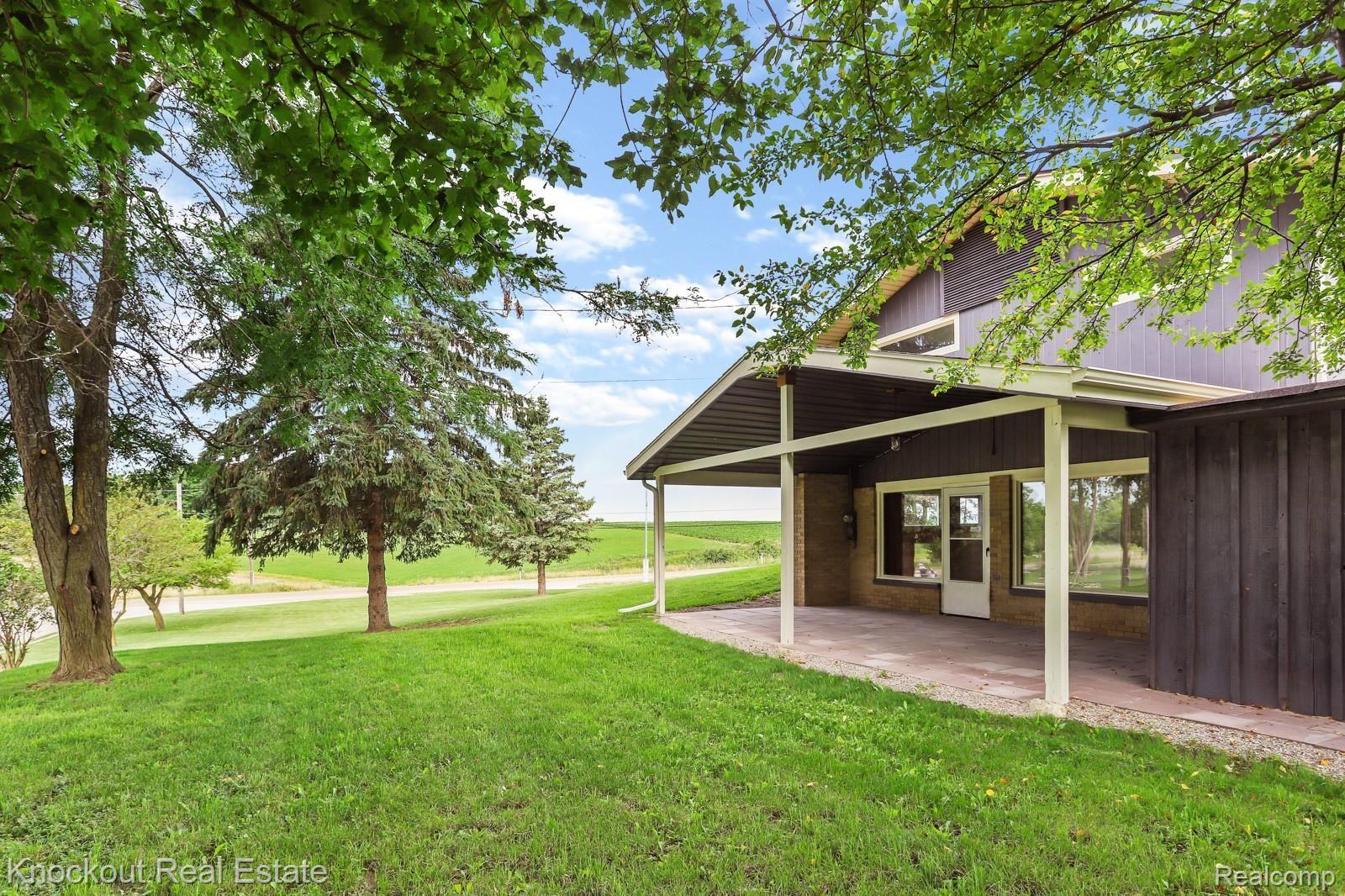 3193 Atlas Road Davison, MI 48423 - Photo 34 of 58 3193 Atlas Davison-37.jpg