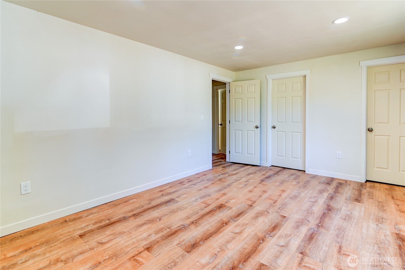 5411 Steamboat Island Road Northwest Olympia, WA 98502 - Photo 20 of 27