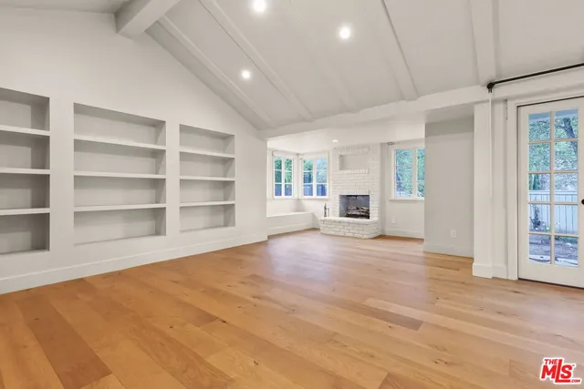 $19,500 | 17620 Camino De Yatasto, Pacific Palisades, CA 90272