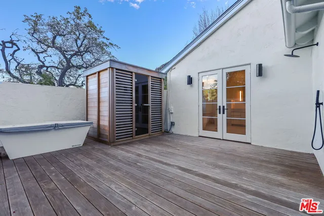 $19,500 | 17620 Camino De Yatasto, Pacific Palisades, CA 90272