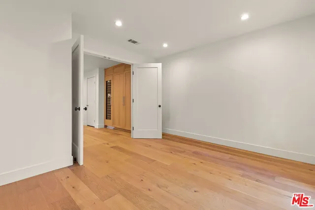 $19,500 | 17620 Camino De Yatasto, Pacific Palisades, CA 90272