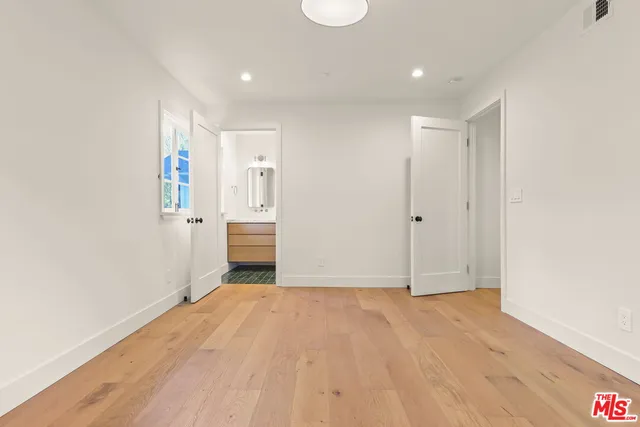 $19,500 | 17620 Camino De Yatasto, Pacific Palisades, CA 90272