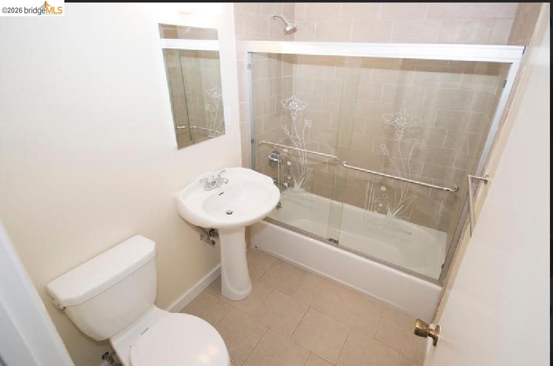 2636 Warring Street, Unit 101 Berkeley, CA 94704 - Photo 6 of 8