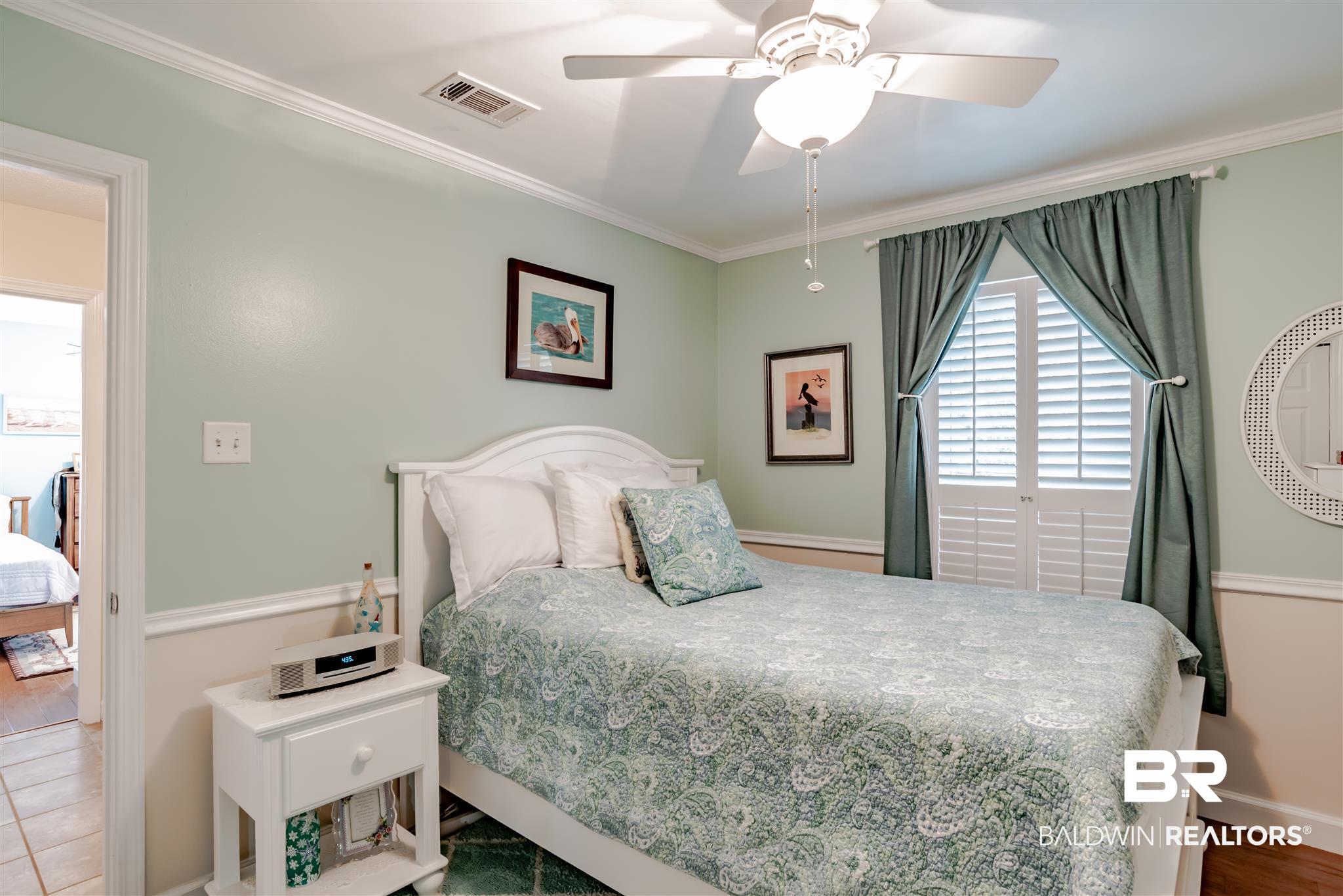 102 Creekside Drive Daphne, AL 36526 - Photo 22 of 34