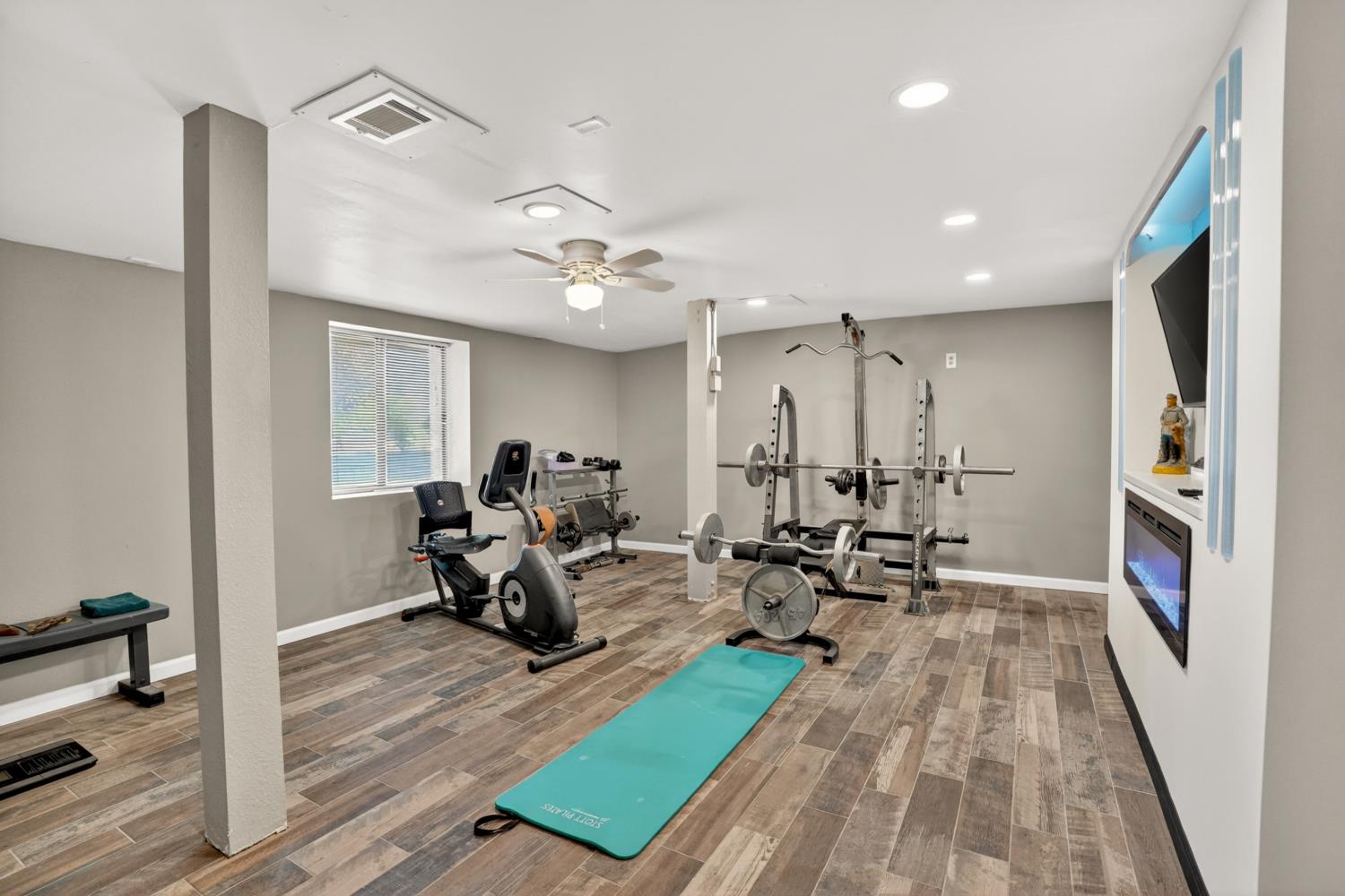 12900 Ivie Road Herald, CA 95638 - Photo 22 of 85 South wing gym/bedroom option