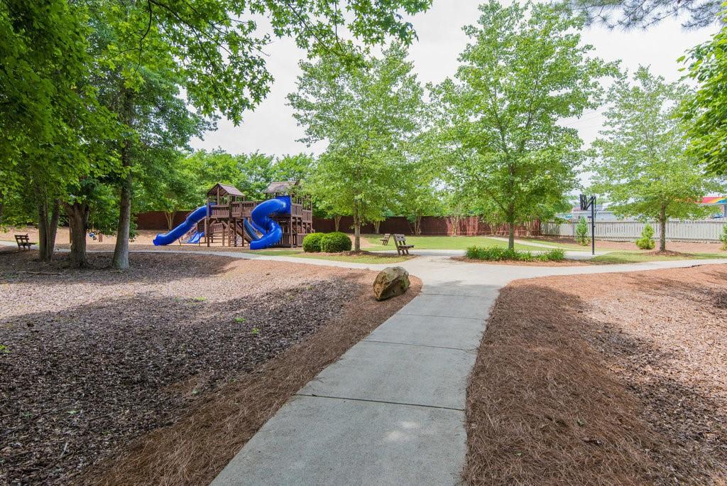 820 Nob Ridge Drive Southwest Marietta, GA 30064 - Photo 44 of 45 a view of outdoor space with playground and green space