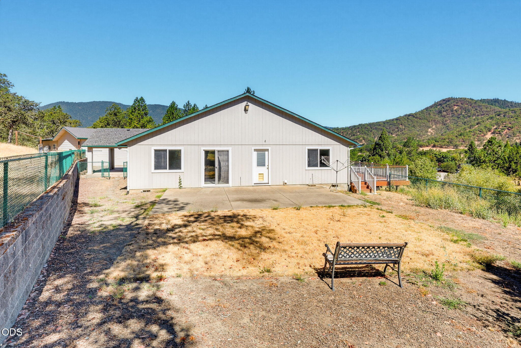 620 Wards Creek Road Rogue River, OR 97537 - Photo 25 of 52