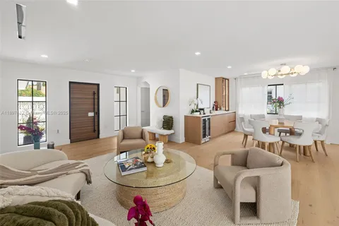 $2,320,000 | 8858 Garland Avenue, Surfside, FL 33154