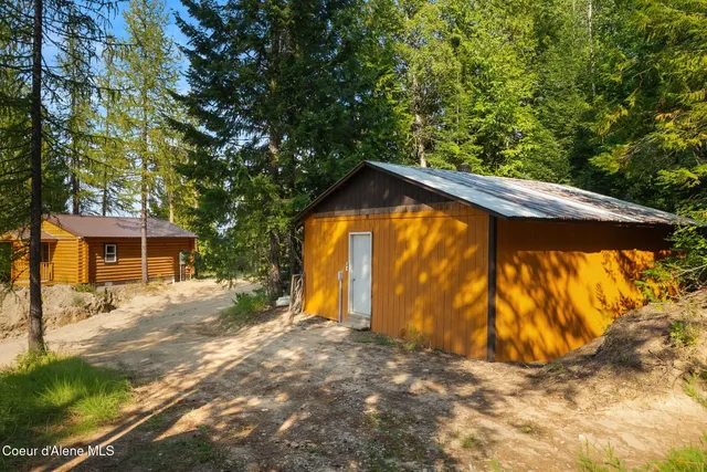 $2,100,000 | 452 Ruby Creek Road, Naples, ID 83847