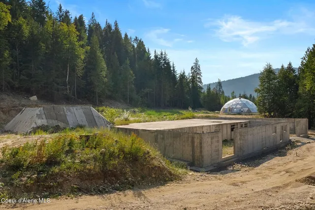 $2,100,000 | 452 Ruby Creek Road, Naples, ID 83847