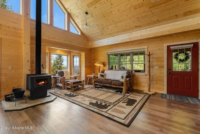 $2,100,000 | 452 Ruby Creek Road, Naples, ID 83847