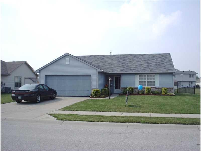 11802 Shannon Pointe Road Indianapolis, IN 46229 - Photo 1 of 14 Gallery Image 1