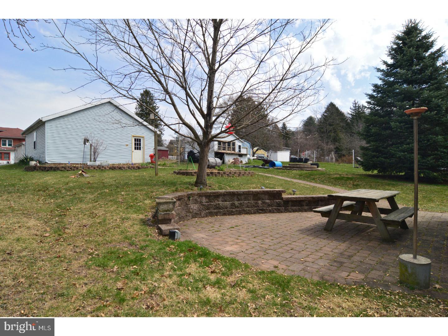 41 Reed Street Mohnton, PA 19540 - Photo 6 of 24 Back Yard