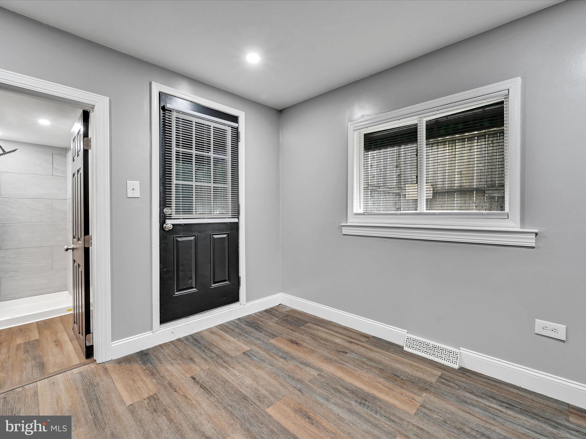 603 Maple Street Reading, PA 19602 - Photo 11 of 25 Breakfast Nook