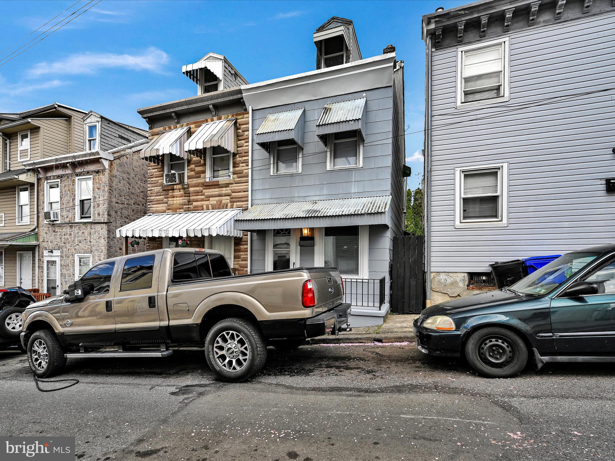 603 Maple Street Reading, PA 19602 - Photo 3 of 25 Front