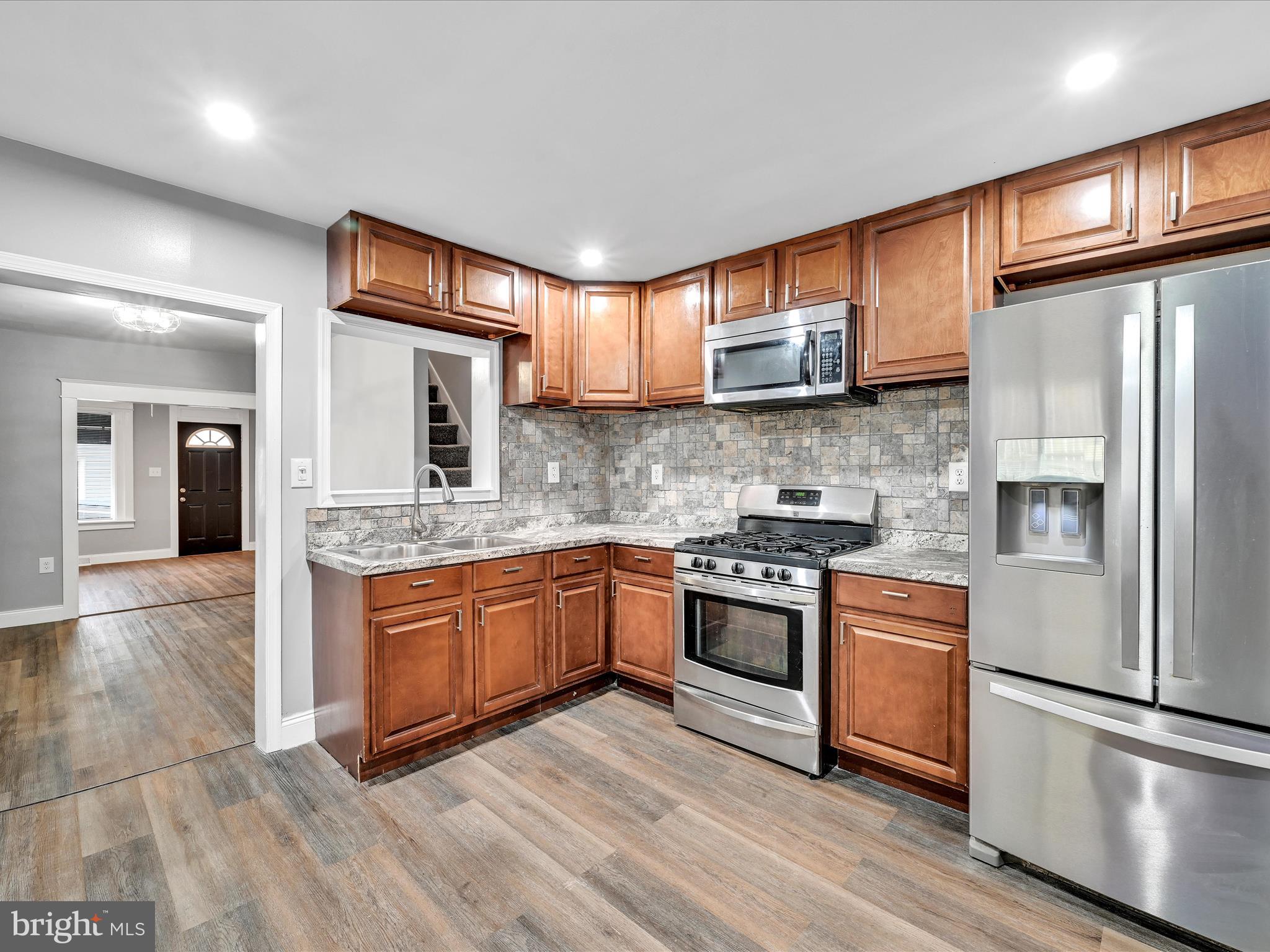 603 Maple Street Reading, PA 19602 - Photo 8 of 25 Kitchen