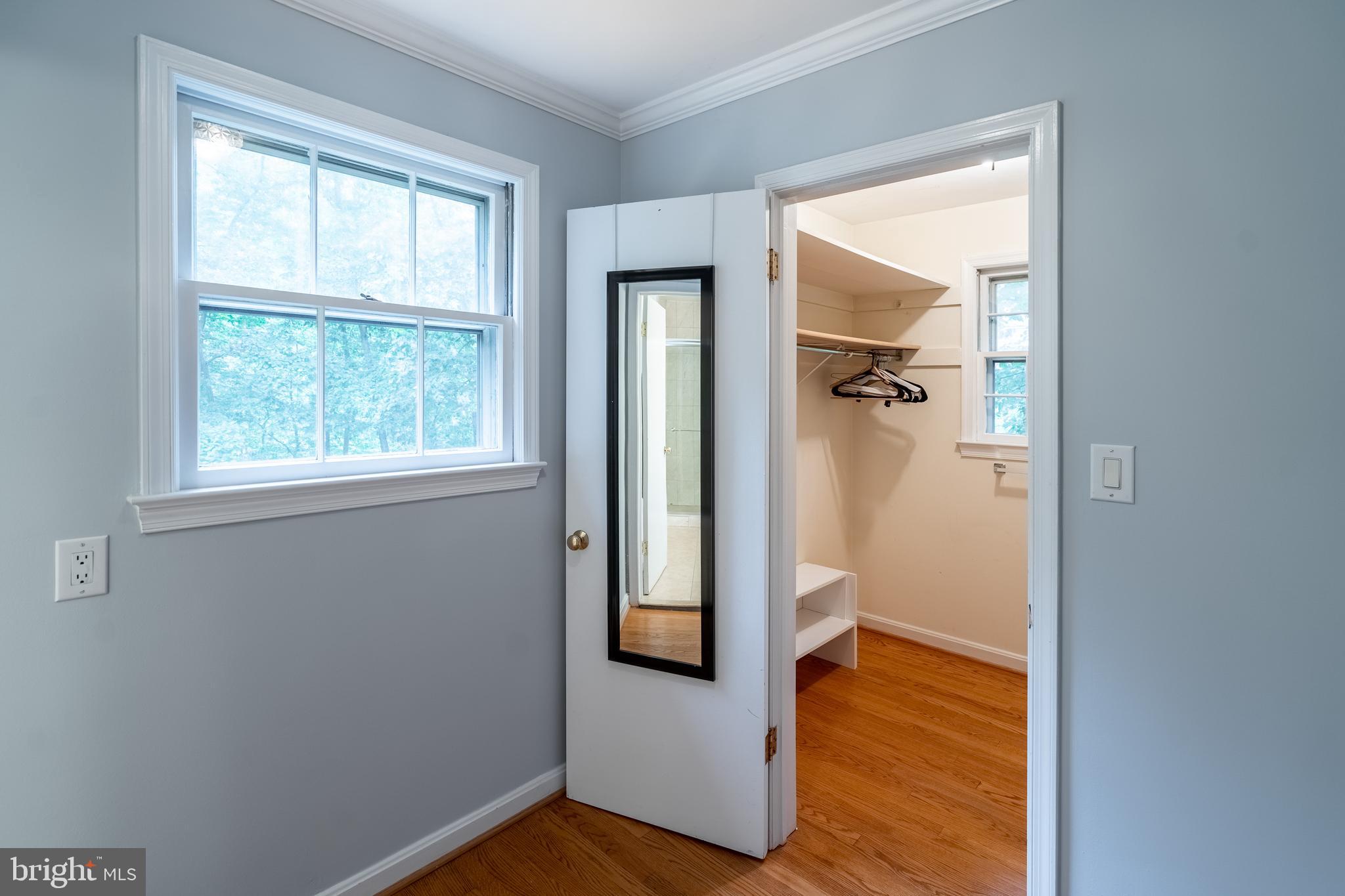1148 Bellview Road McLean, VA 22102 - Photo 13 of 32 Primary Walk-in Closet