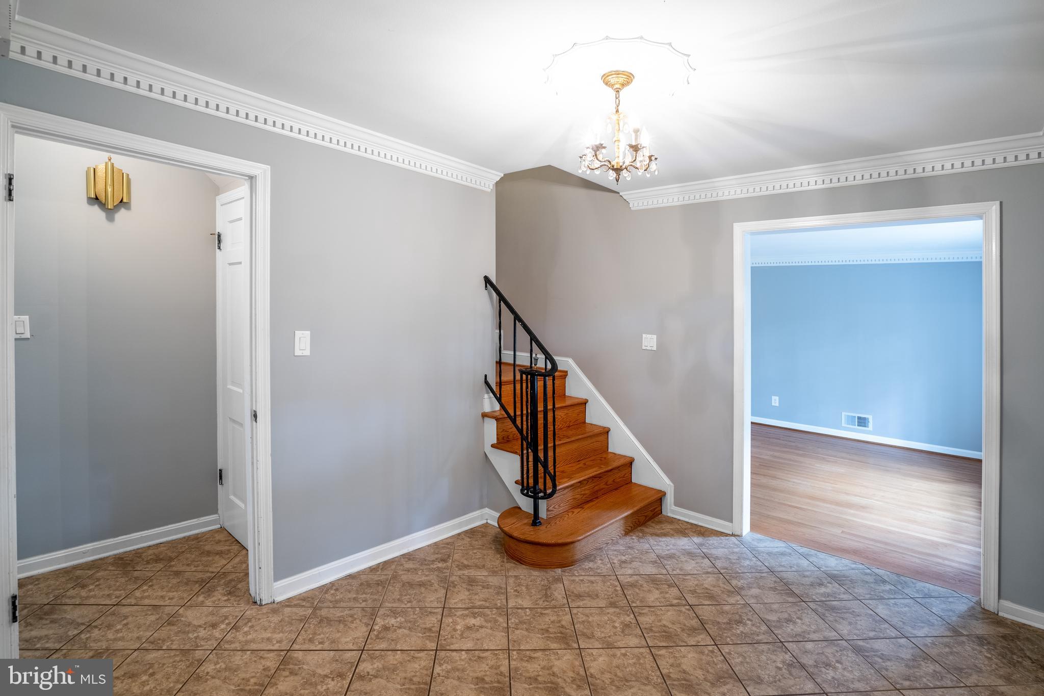 1148 Bellview Road McLean, VA 22102 - Photo 24 of 32 Foyer