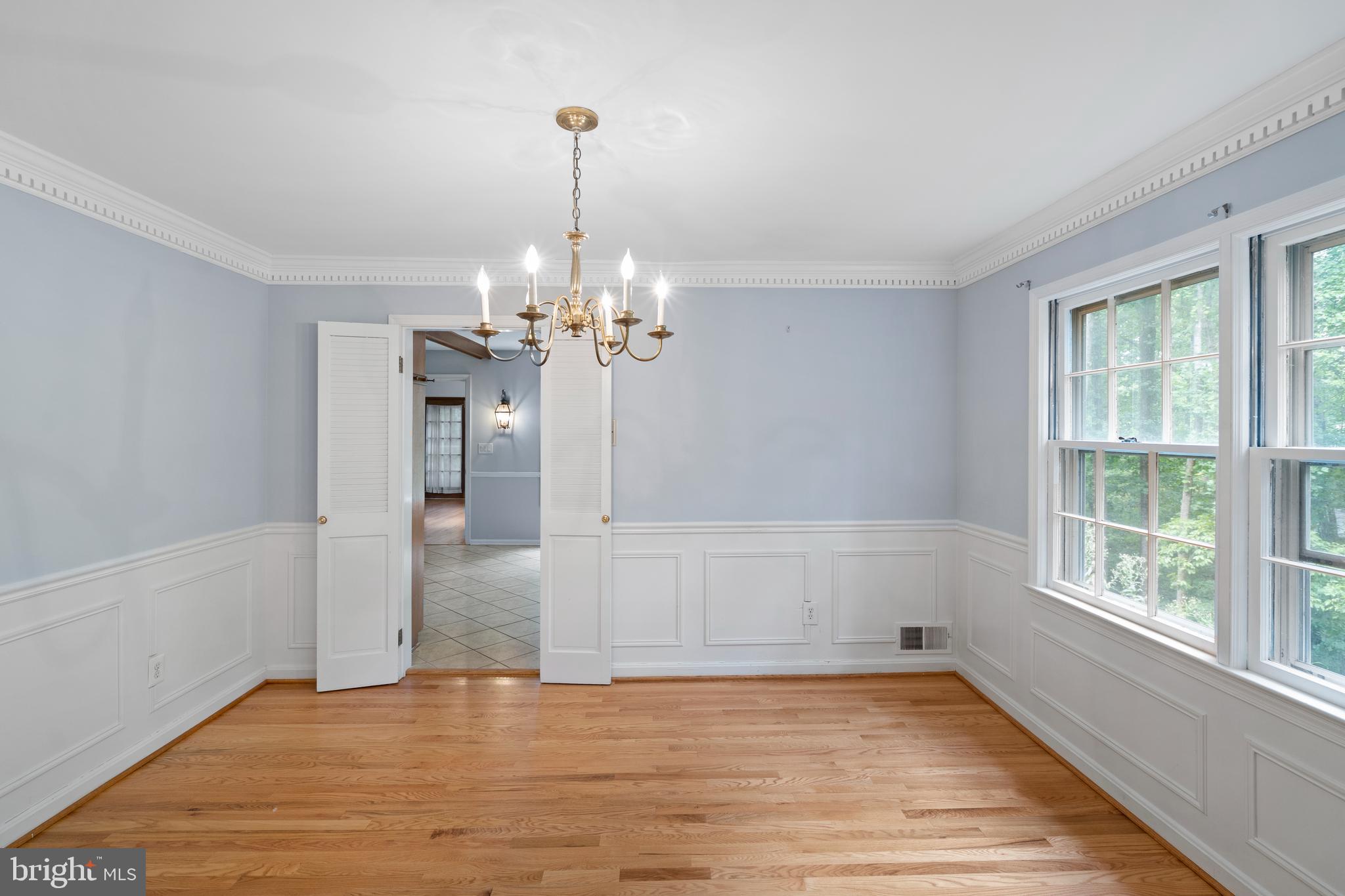 1148 Bellview Road McLean, VA 22102 - Photo 6 of 32 Dinning Room