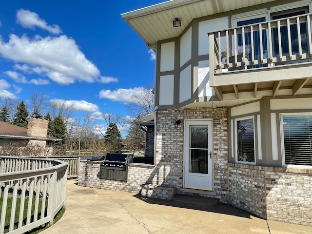 13310 Derby Road Lemont, IL 60439 - Photo 42 of 48 a view of a balcony with chairs
