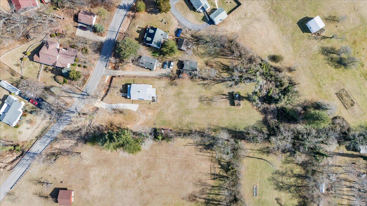 211 Butt Hollow Road Salem, VA 24153 - Photo 54 of 78 54-DJI_20250130115838_0059_D