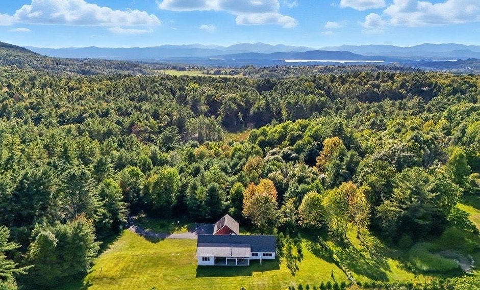 2512 Rotax Road Monkton, VT 05473 - Photo 4 of 60 Gallery Image 4
