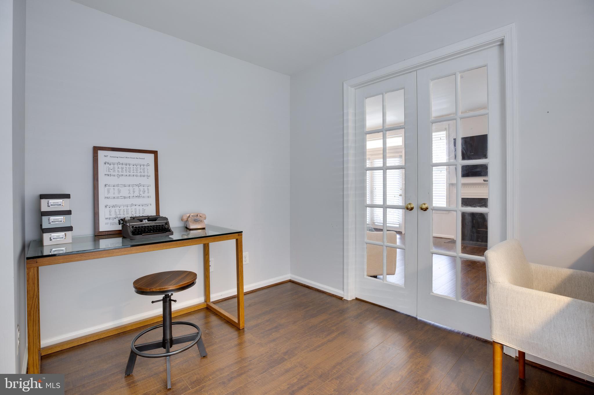 11318 Sundial Court, Unit 813 Reston, VA 20194 - Photo 15 of 26 Frend double door makes a room cozy