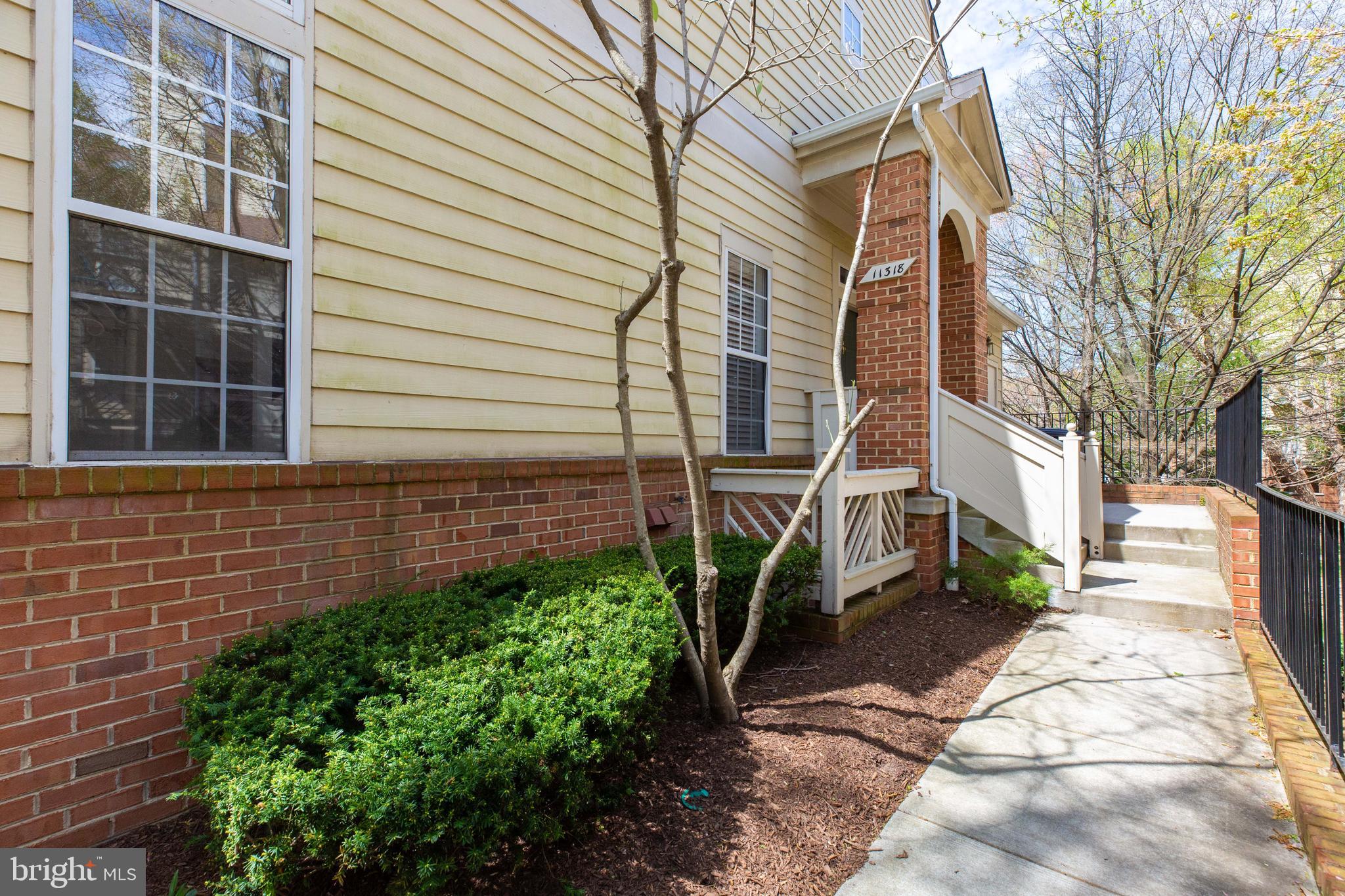 11318 Sundial Court, Unit 813 Reston, VA 20194 - Photo 3 of 26