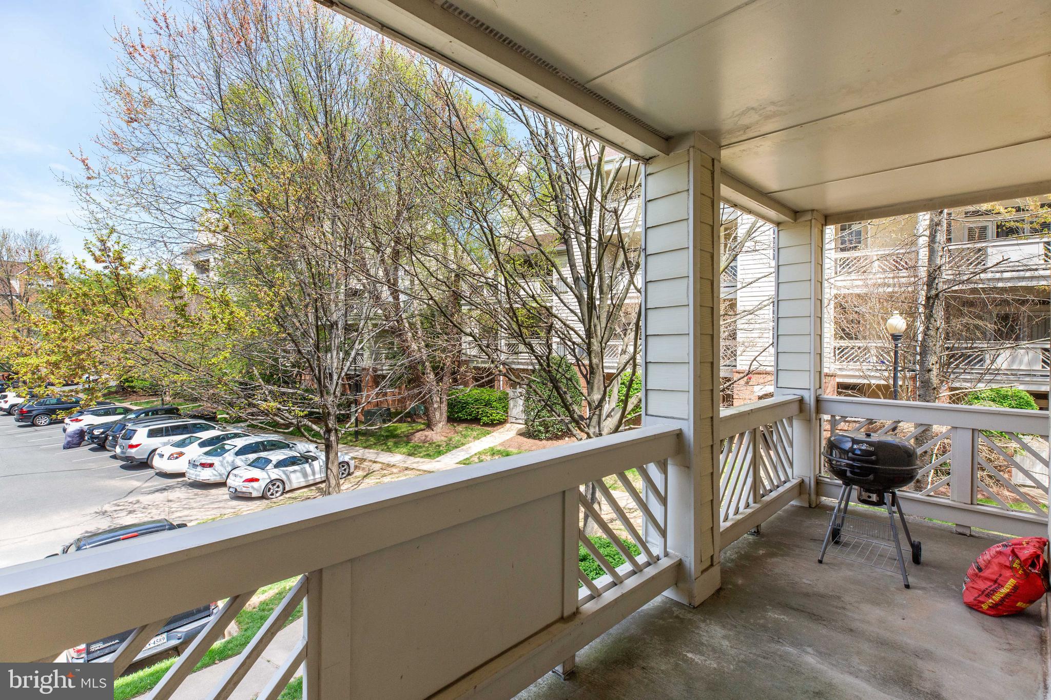11318 Sundial Court, Unit 813 Reston, VA 20194 - Photo 23 of 26 Nice balcony overlooking common area