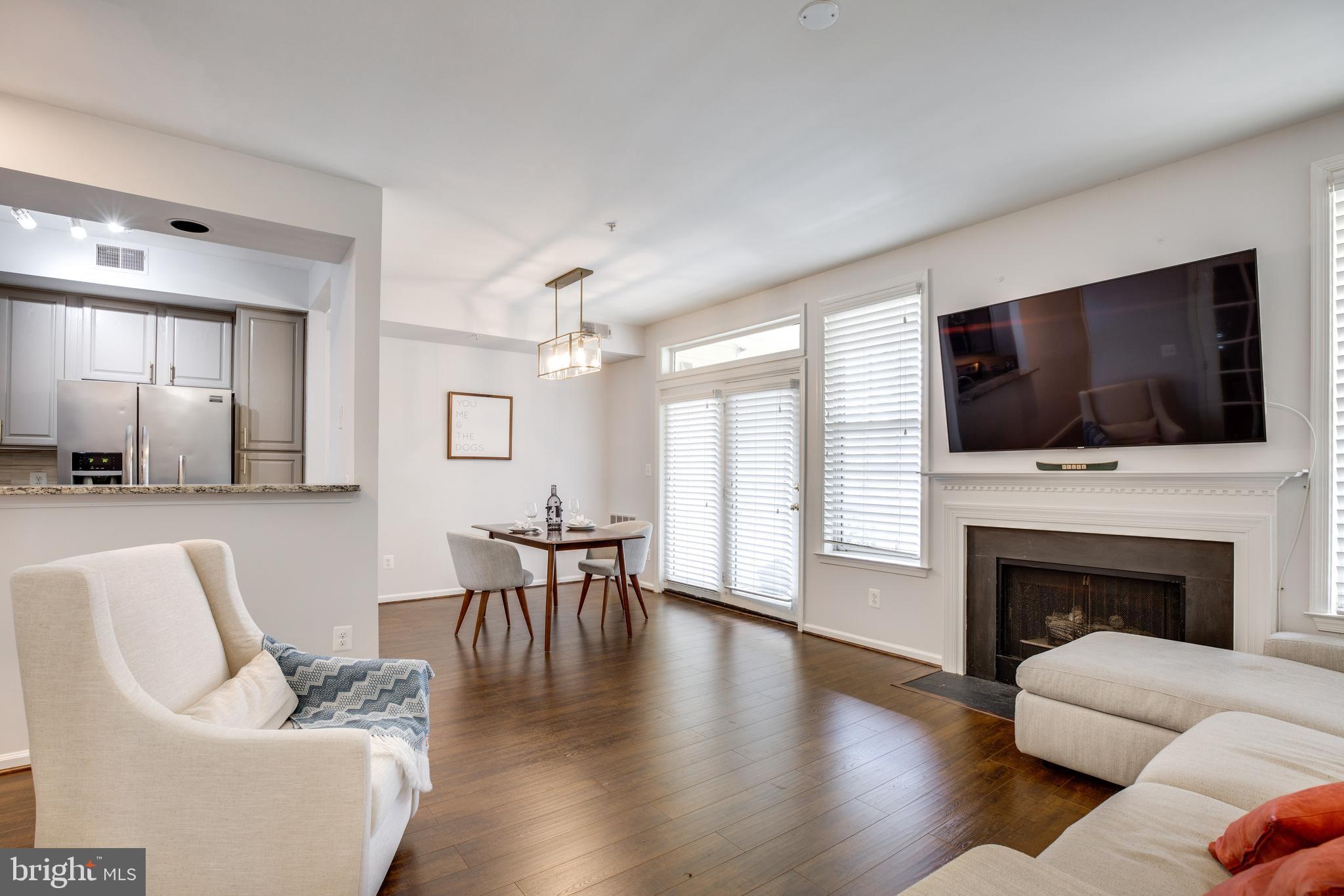 11318 Sundial Court, Unit 813 Reston, VA 20194 - Photo 5 of 26