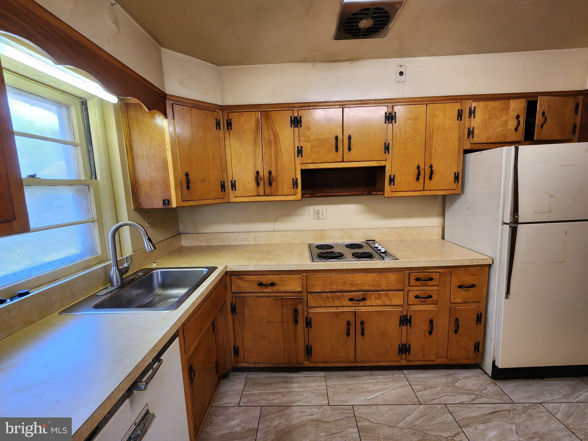 9709 Admiralty Drive Silver Spring, MD 20910 - Photo 11 of 39 Charming vintage kitchen with character.