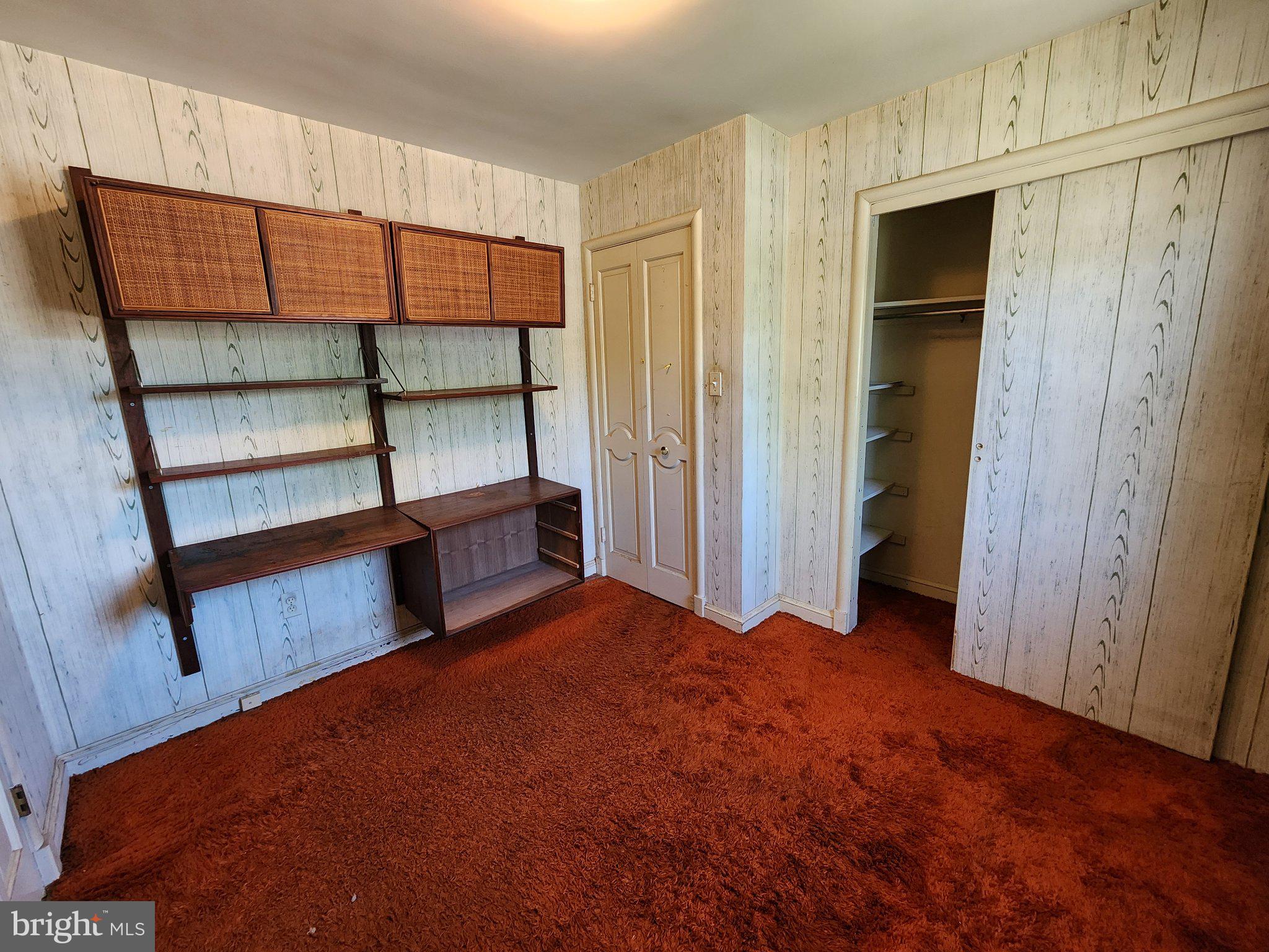 9709 Admiralty Drive Silver Spring, MD 20910 - Photo 24 of 39 Cozy room with vintage charm.