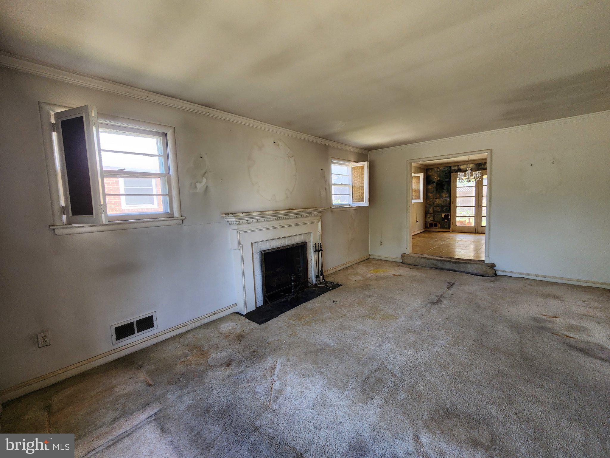 9709 Admiralty Drive Silver Spring, MD 20910 - Photo 7 of 39 Spacious room with potential charm.