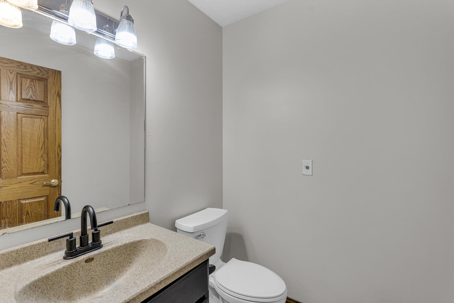 8422 Stony Lake Road Jackson, MI 49201 - Photo 33 of 54 0N0A9721