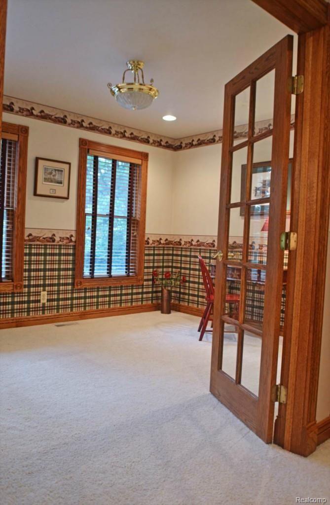5159 Mountain Road Brighton, MI 48116 - Photo 21 of 31 21DSC_3327.jpg