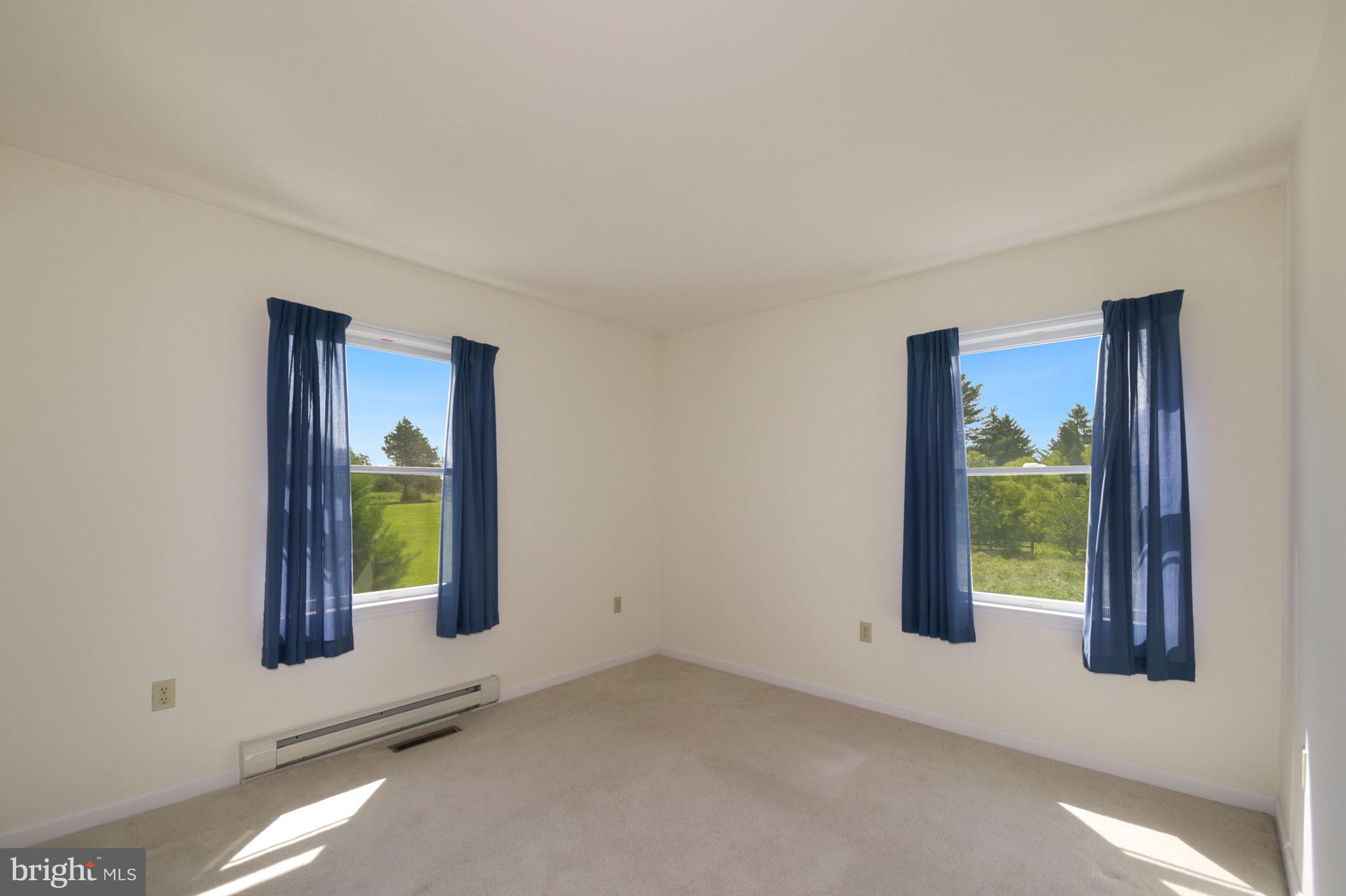 16920 Bullfrog Road Taneytown, MD 21787 - Photo 23 of 37 Bedroom