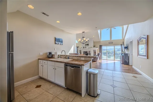 $718,000 | 426 Cedar Heights Drive, Unit 4A & 4B, Camdenton, MO 65020