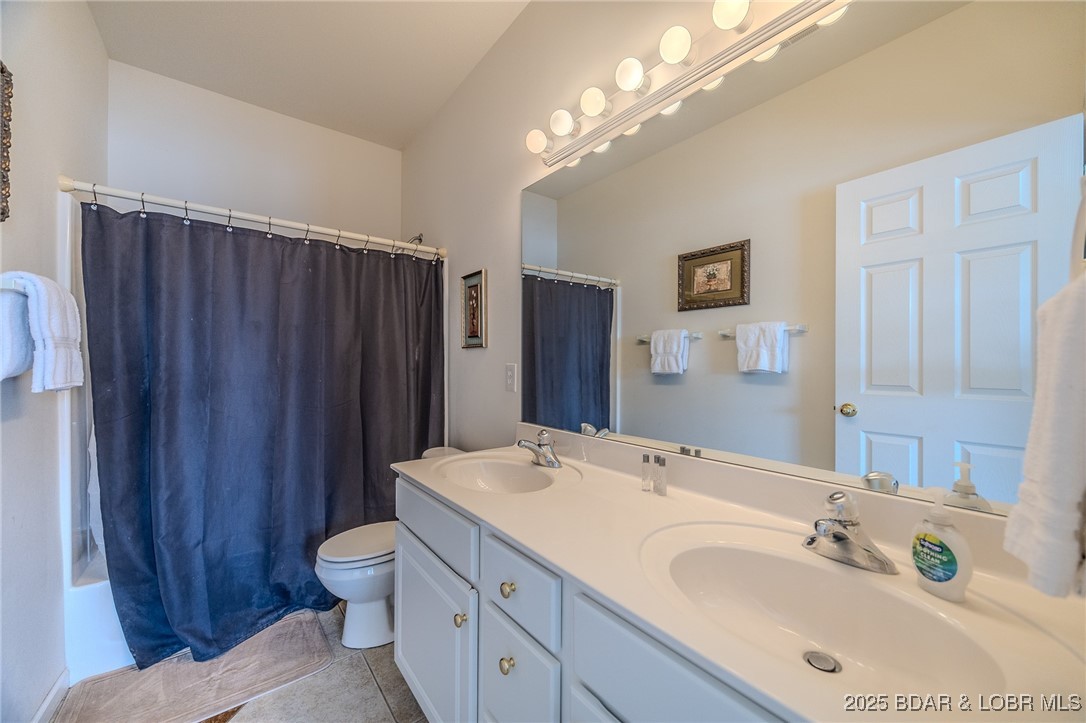 426 Cedar Heights Drive, Unit 4A & 4B Camdenton, MO 65020 - Photo 22 of 59