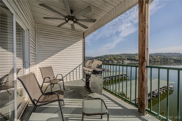 $718,000 | 426 Cedar Heights Drive, Unit 4A & 4B, Camdenton, MO 65020