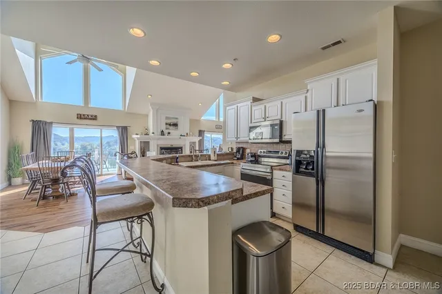 $718,000 | 426 Cedar Heights Drive, Unit 4A & 4B, Camdenton, MO 65020