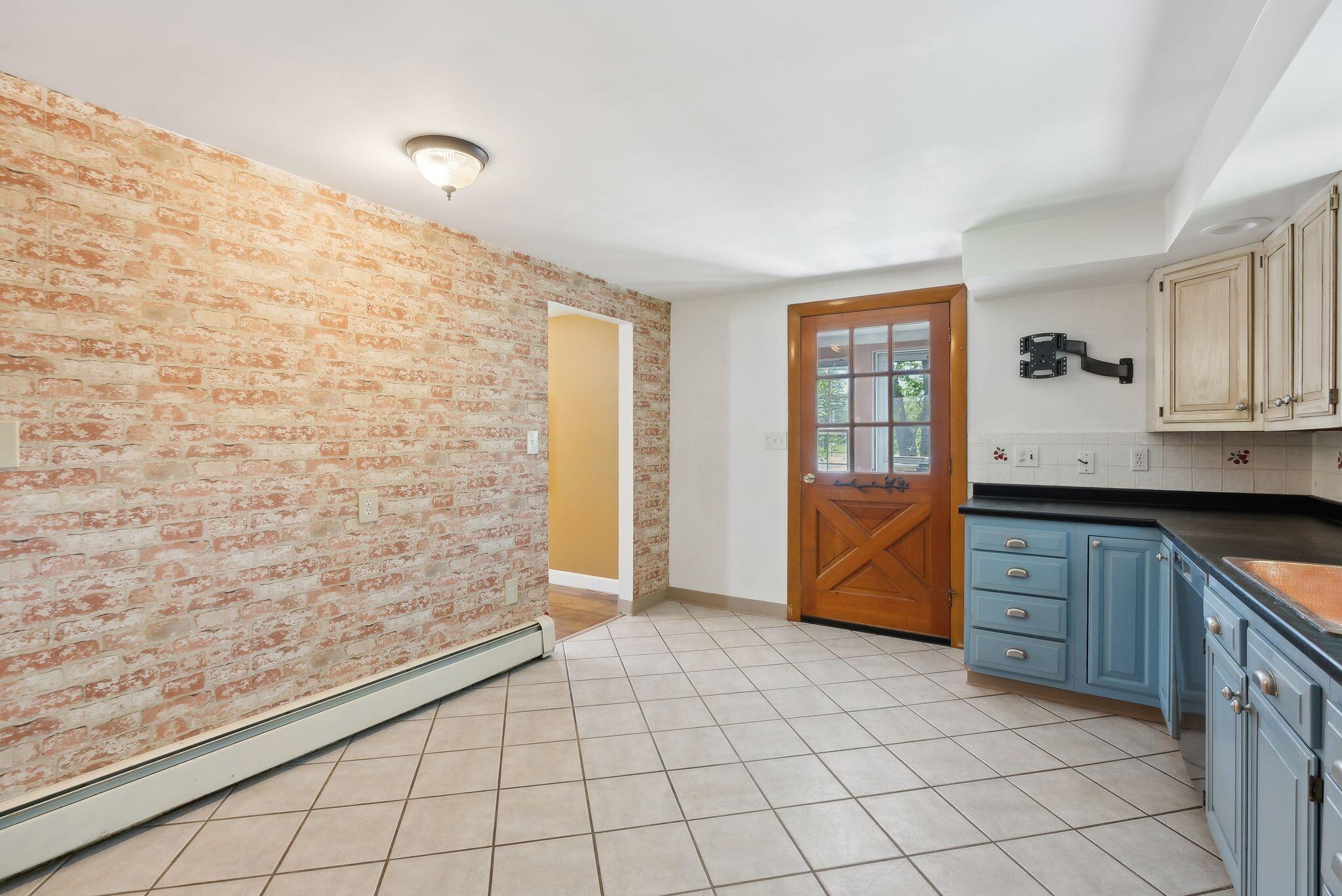 330 Buxton Road Saco, ME 04072 - Photo 16 of 50 36_DSC03414