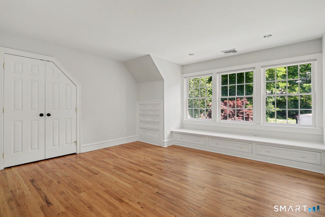 88 Grey Rocks Road Wilton, CT 06897 - Photo 23 of 34