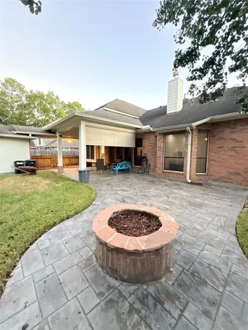 $3,300 | 18406 South Roaring River Court, Humble, TX 77346