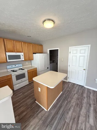 $3,000 | 141 Leeds Creek Circle, Odenton, MD 21113