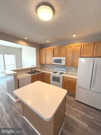 $3,000 | 141 Leeds Creek Circle, Odenton, MD 21113