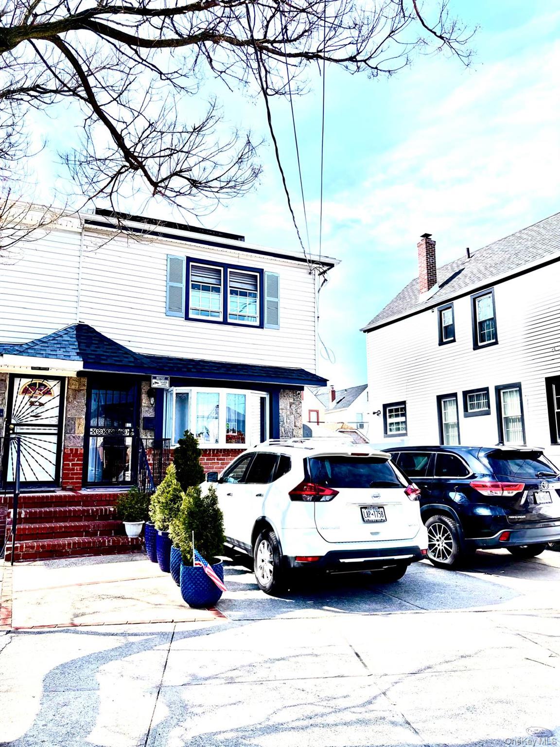 133-14 Hawtree Creek Road Queens, NY 11420 - Photo 5 of 8